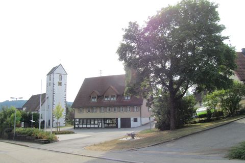 Rathausvorplatz