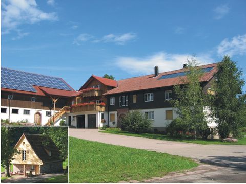 Idyllisch gelegen - Gutshof Armbruster