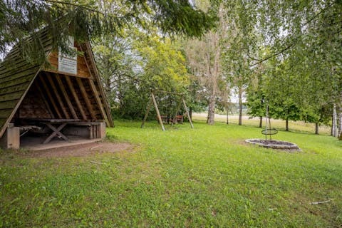 Spielplatz "Einfirst" - Wälde