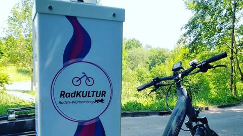 E-Bike an Radservice Station