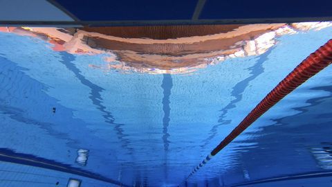 Unterwasser im Hallenbad Loßburg