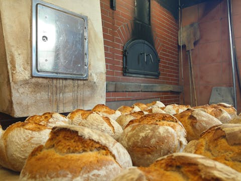 Frischgebackenes Brot